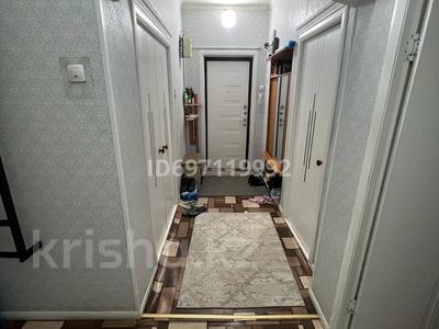 Пәтерлер в Улытау обл.: 3-бөлмелі пәтер · 64.4 м² · 5/5 қабат, Гоголя, бағасы: 25 млн 〒 3-бөлмелі пәтер · 64.4 м² · 5/5 қабат, Гоголя, бағасы: 25 млн 〒 в Жезказгане