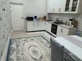 2-бөлмелі пәтер · 81 м² · 7/10 қабат, 18А мкр 5 — Арка, бағасы: 38 млн ₸ в Актау — фото 16