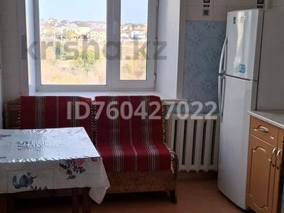 Продажа квартир в Карагандинской обл.: 1-комнатная квартира · 34.2 м² · 8/9 этаж, мкр Юго-Восток, Гапеева 9 за 12.9 млн 〒 1-комнатная квартира · 34.2 м² · 8/9 этаж, мкр Юго-Восток, Гапеева 9 за 12.9 млн 〒 в Караганде, Казыбек би р-н