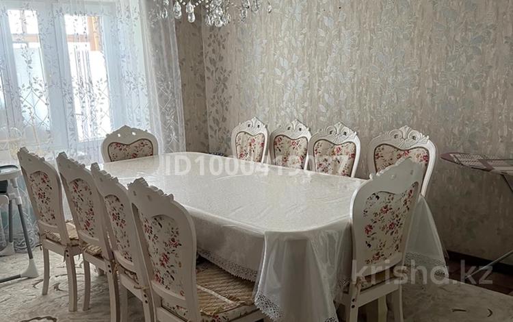 3-комнатная квартира · 64.4 м² · 4/5 этаж, Алашахана 3 — Акимат областной за 30 млн 〒 в Жезказгане — фото 3