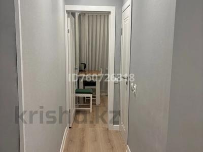 1-бөлмелі пәтер · 38 м² · 8/10 қабат, Шакарима 15 — Шакарима кабанбай батыра, бағасы: 23.5 млн ₸ в Семее
