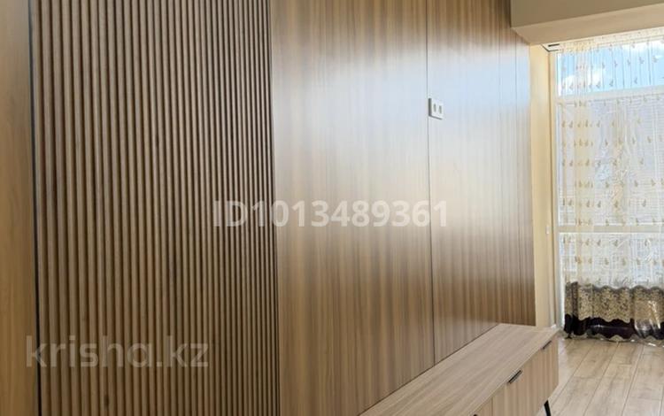 2-комнатная квартира · 80 м² · 5/5 этаж, Абылай хана 2/5 за 400 000 ₸ в Каскелене — фото 2
