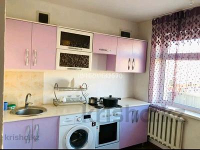 Пәтерлер в Туркестанской обл.: 2-бөлмелі пәтер · 49.4 м² · 3/5 қабат, Отырар 5, бағасы: 14 млн 〒 2-бөлмелі пәтер · 49.4 м² · 3/5 қабат, Отырар 5, бағасы: 14 млн 〒 в Туркестане