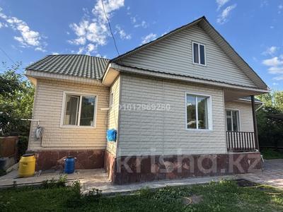 Отдельный дом · 4 комнаты · 140 м² · 6 сот., Макатаева — Школа, рынок за 65 млн ₸ в 