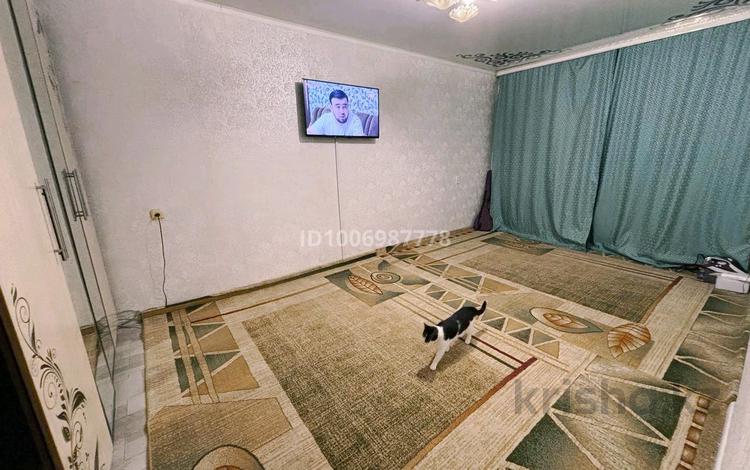 2-комнатная квартира · 48 м² · 5/5 этаж, Абая 37 — Абая Назарбаева за 15.5 млн ₸ в Уральске, мкр Школьник — фото 2