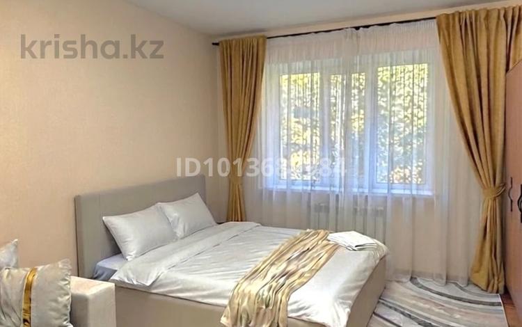 1-комнатная квартира · 35 м² · 1/5 этаж, Желтоксан за 12 000 ₸ в Шымкенте, Аль-Фарабийский р-н — фото 10