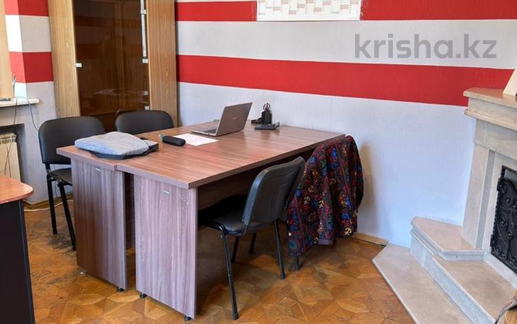Свободное назначение, офисы, склады, кабинеты и рабочие места, студии · 100 м² за 600 000 ₸ в Алматы, Алмалинский р-н — фото 2