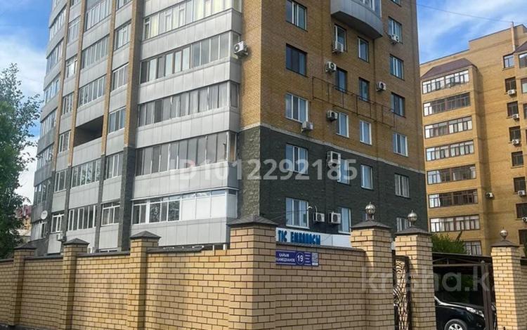 3-бөлмелі пәтер · 126 м² · 3/12 қабат, Мухамедханова 19, бағасы: 74 млн ₸ в Семее — фото 9