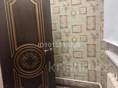 Жеке үй · 4 бөлме · 180 м² · 10 жүзд., Құлымбетов 18 — Абайдилда Даулетбаев қиылысы, бағасы: 40 млн ₸ в 