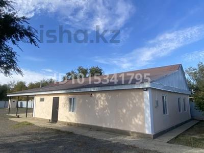 Жеке үй · 4 бөлме · 120 м² · 13.5 жүзд., Қобда, И.Тайманов 34, бағасы: 11 млн ₸ в Актюбинской обл., Хобда