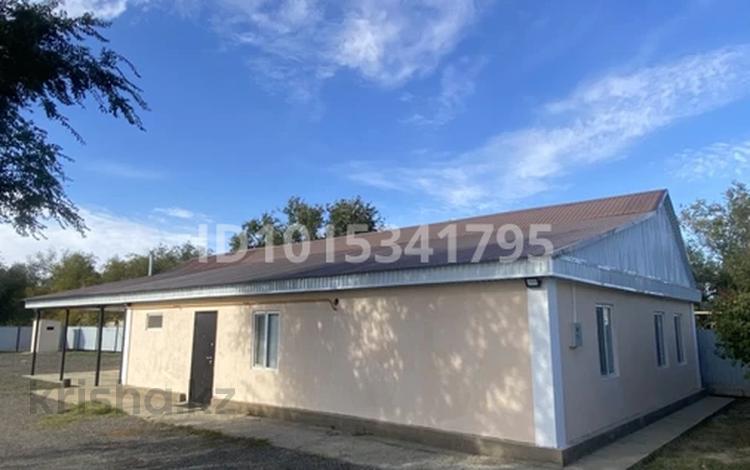 Жеке үй · 4 бөлме · 120 м² · 13.5 жүзд., Қобда, И.Тайманов 34, бағасы: 11 млн ₸ в Актюбинской обл., Хобда — фото 2