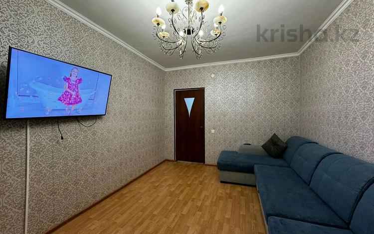 2-комнатная квартира, 68 м², 5/5 этаж помесячно, мкр Асар 17 — Микрорайон Асар