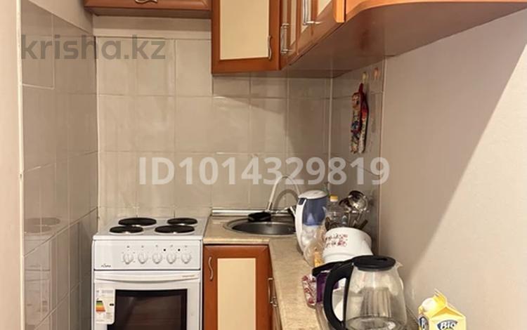1-комнатная квартира · 40 м² · 2/9 этаж, мкр Аксай-1 за 220 000 ₸ в Алматы, Ауэзовский р-н — фото 2