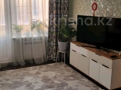 2-комнатная квартира · 45 м² · 4/5 этаж, Бурова 29 за 18.5 млн 〒 в Усть-Каменогорске