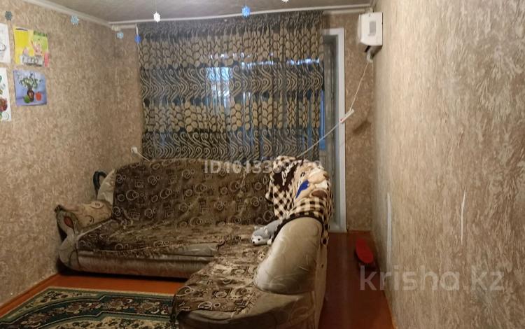 2-комнатная квартира · 45 м² · 3/5 этаж, Сортировка Дружбы 127 — Школа 85, супермаркет "Реал" за 12 млн ₸ в Караганде, Алихана Бокейханова р-н — фото 2