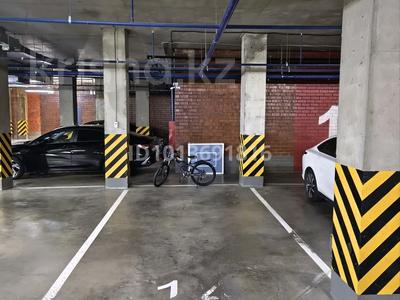 Паркинг · 16 м² · Фариза Онгарсынова 6 — Фариза Онгарсынова, бағасы: 4.2 млн ₸ в Астане, Есильский р-н