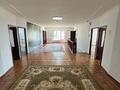 Отдельный дом · 6 комнат · 346.9 м² · 10 сот., Бекарыс 4 за 65 млн ₸ в Атырау — фото 8