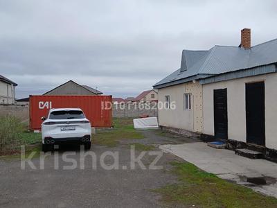 Жеке үй · 3 бөлме · 80 м² · 10 сот., Макатаева 67, бағасы: 30 млн ₸ в Косшы