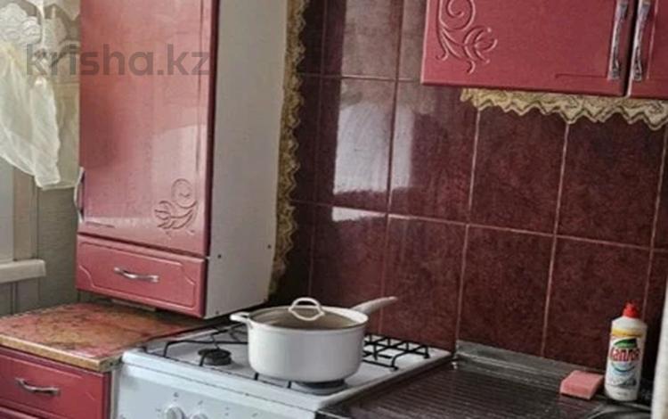 2-комнатная квартира · 40 м² · 2/5 этаж, Брусиловского за 150 000 ₸ в Петропавловске — фото 2