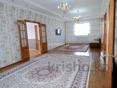 Отдельный дом • 3 комнаты • 110 м² • 10 сот., Косыбаев 47 — Центральная за ~ 16.7 млн 〒 в Атырау