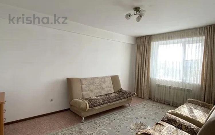 2-комнатная квартира, 54 м², 5/16 этаж помесячно, Болашак 12 за 120 000 〒 в Талдыкоргане — фото 2