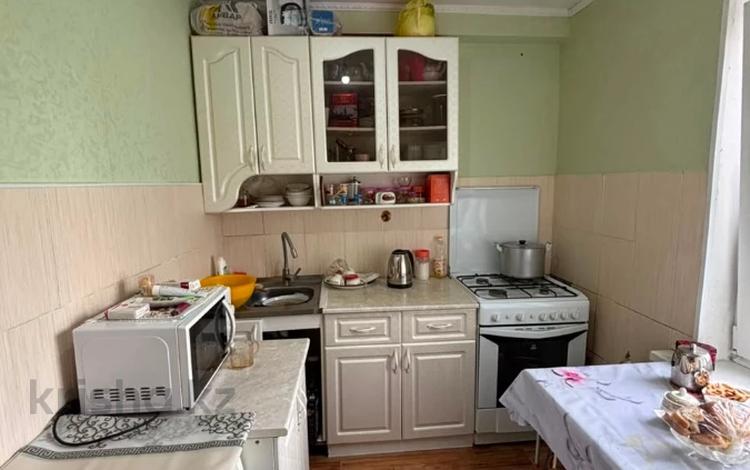 2-бөлмелі пәтер · 37 м² · 5/5 қабат, Братья жубановых, бағасы: 10.9 млн ₸ в Актобе — фото 12