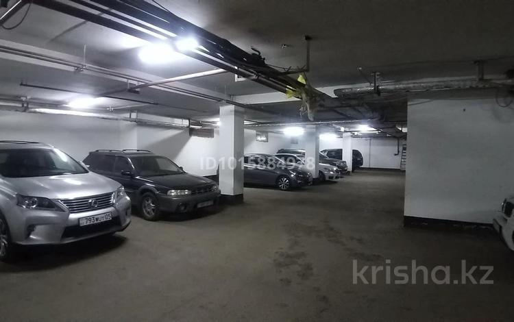 Паркинг · 14 м² · А.Байгазиев 35 — Саламатова, бағасы: 3.5 млн ₸ в Каскелене — фото 2