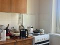 1-комнатная квартира · 30.6 м² · 3/5 этаж, Майкудук, 15й микрорайон — возле Сатурна за 9 млн ₸ в Караганде, Алихана Бокейханова р-н — фото 2