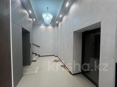 3-бөлмелі пәтер · 80.2 м² · 5/9 қабат, Пр-т. Нурсултана Назарбаева 233/Б, бағасы: ~ 33.7 млн ₸ в Костанае
