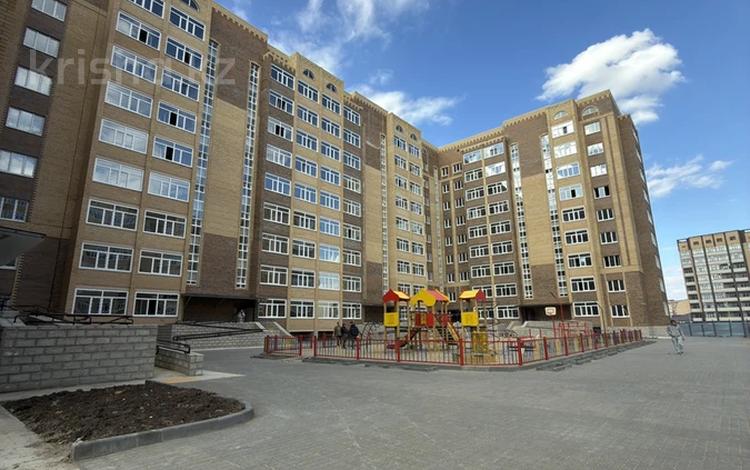 1-комнатная квартира · 50 м² · 3/9 этаж, мкр. Алтын орда 2 за 18.6 млн ₸ в Актобе — фото 2