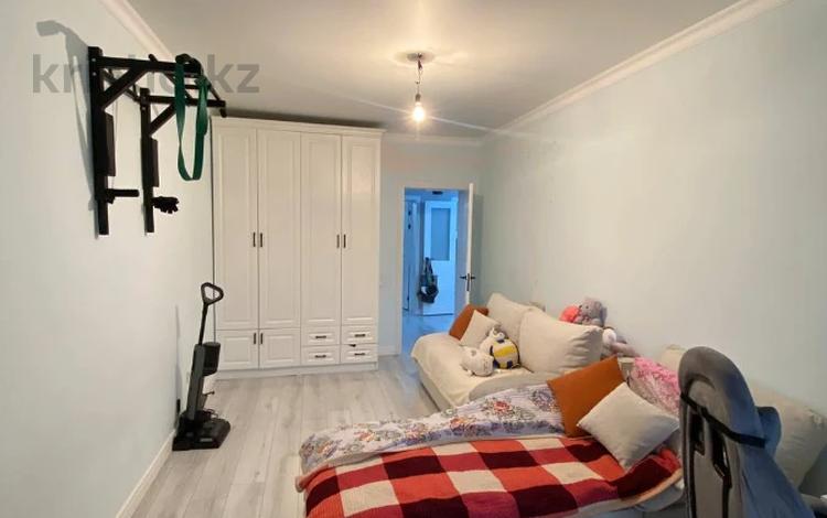 2-комнатная квартира · 60 м² · 8/10 этаж, Нажимеденова 37 за 30 млн ₸ в Астане, Сарайшык р-н — фото 4