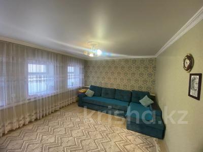 Отдельный дом • 3 комнаты • 69 м² • 6 сот., Макаренко за 19 млн 〒 в Актобе