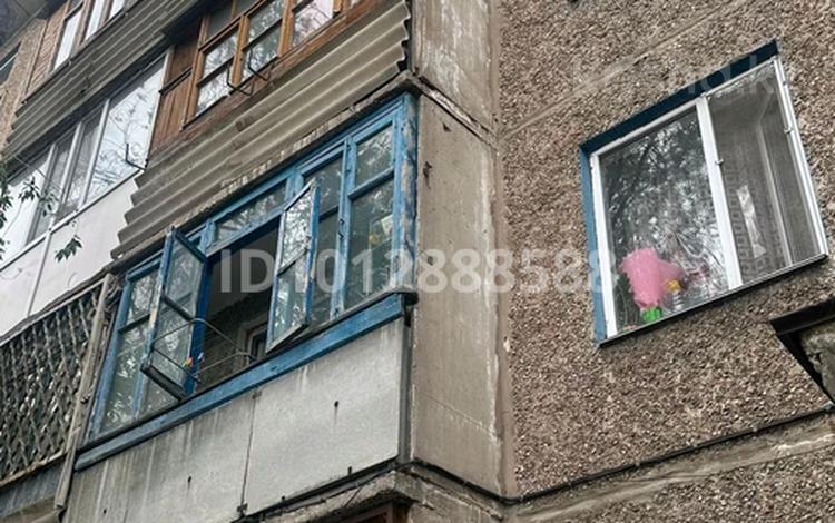 2-бөлмелі пәтер · 48 м² · 2/5 қабат, 7 микрорайон — момышулы, бағасы: 8.5 млн ₸ в Темиртау — фото 2