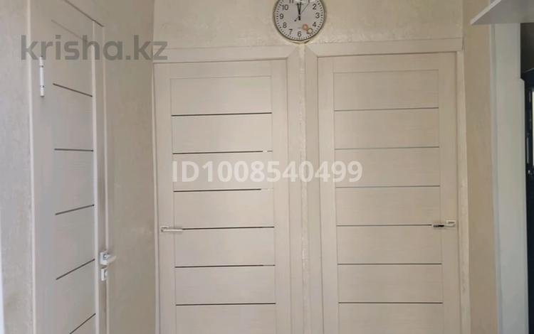 3-комнатная квартира · 66.2 м² · 2/4 этаж, Шугла 18/19. за 11.5 млн ₸ в Жанаозен — фото 2