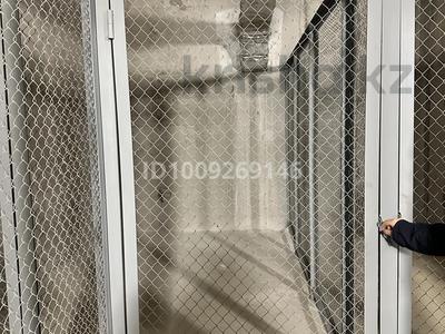 Гараж · 9.8 м² · Аль-Фараби 105 — Ходжанова за 40 000 〒 в Алматы, Бостандыкский р-н