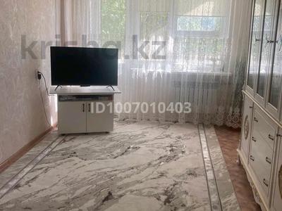 4-бөлмелі пәтер · 57.5 м² · 3/5 қабат, Ауэзова 52В — возле клиники ДостарМед, бағасы: 20.5 млн ₸ в Атырау, мкр Жилгородок