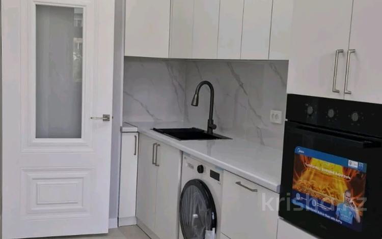 3-комнатная квартира · 70 м² · 3/5 этаж, мкр Сайрам за 27.5 млн ₸ в Шымкенте, Аль-Фарабийский р-н — фото 2