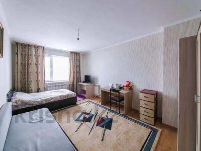 2-бөлмелі пәтер, 70 м², 9/12 қабат, Коргалжынское шоссе, бағасы: ~ 23.5 млн 〒 в Астане, Нура р-н