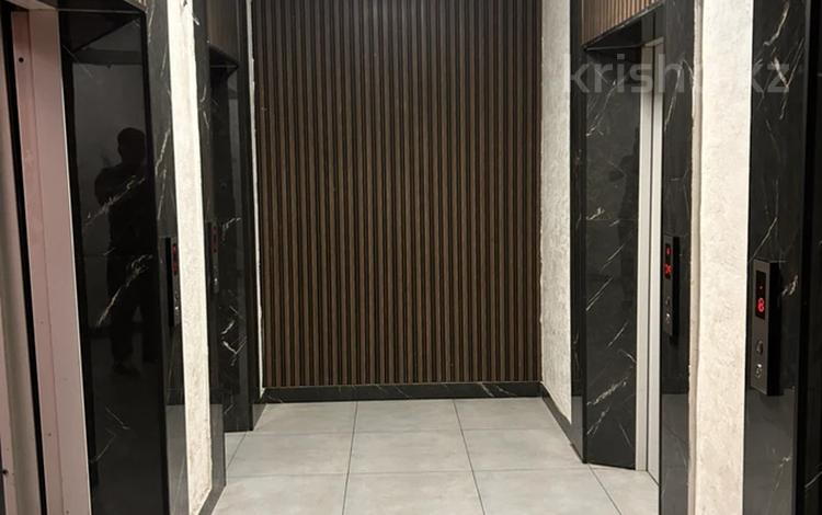 1-бөлмелі пәтер · 39.4 м² · 16/25 қабат, Абая 92/1, бағасы: 17 млн ₸ в Астане, р-н Байконур — фото 2
