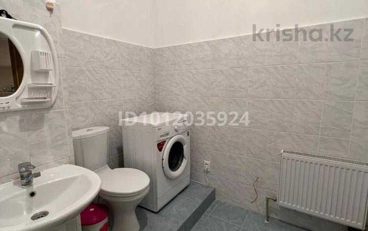 2-бөлмелі пәтер · 72 м² · 4 қабат, Мангилик Ел 17, бағасы: 49 млн ₸ в Астане, Есильский р-н — фото 2