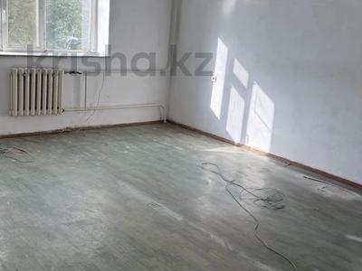 3-бөлмелі пәтер · 100 м² · 2/5 қабат, проспект Астана 93 — Пр Астана-кафе Каусар, бағасы: 150 000 ₸ в Шымкенте