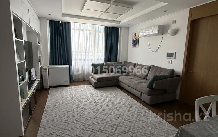 3-бөлмелі пәтер · 81 м² · 3/21 қабат, Кабанбай батыра 43Г, бағасы: 69 млн ₸ в Астане, Есильский р-н — фото 2