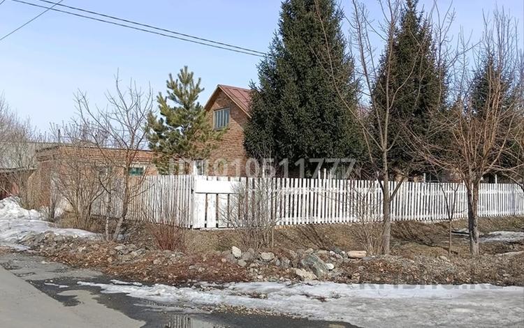 Жеке үй · 3 бөлме · 70 м² · 3.5 сот., Димитрова 1 — Железнодорожная и Димитрова, бағасы: 25 млн ₸ в Усть-Каменогорске — фото 2