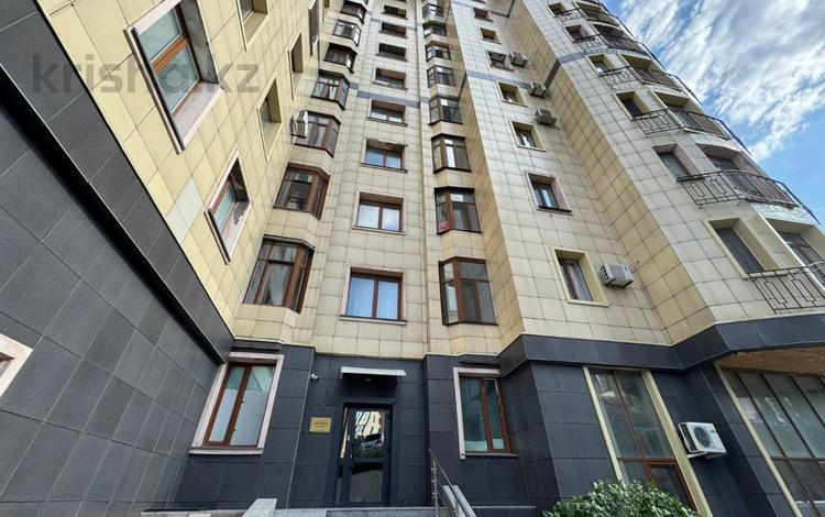 2-бөлмелі пәтер · 81.9 м² · 5/9 қабат, Аль-Фараби 5, бағасы: 42.9 млн ₸ в Костанае — фото 2