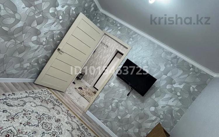 2-комнатная квартира · 46 м² · 2/4 этаж, 22-й мкр 5в за 10 000 ₸ в Актау — фото 2