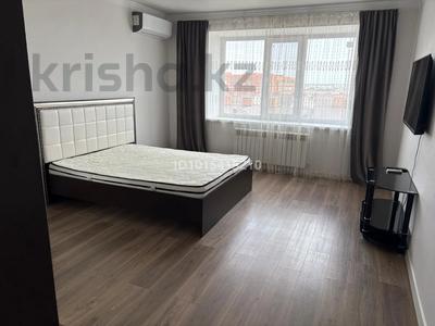 1-комнатная квартира · 57 м² · 8/9 этаж, мкр. Алтын орда 11 д/3 за 160 000 ₸ в Актобе