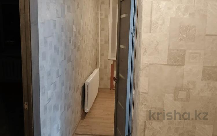 1-бөлмелі пәтер · 30.4 м² · 1/5 қабат, Желтоксан 21, бағасы: 7 млн ₸ в Аксу — фото 2