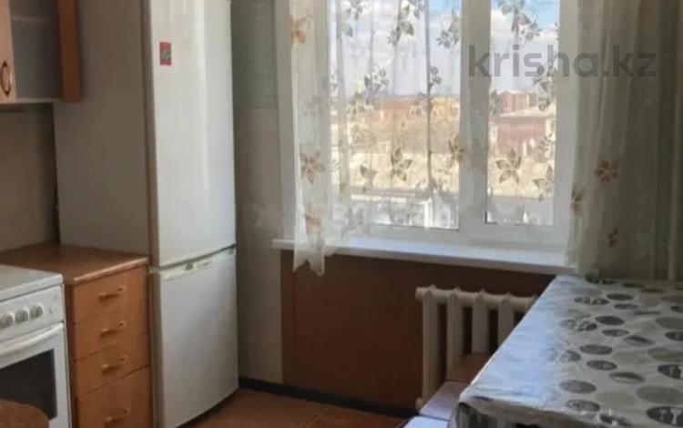 2-комнатная квартира, 54 м², 4/9 этаж, Назарбаева за 19.4 млн 〒 в Петропавловске — фото 3