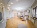 4-бөлмелі пәтер · 345 м² · 6/6 қабат, Есенберлина 155, бағасы: 350 млн ₸ в Алматы, Медеуский р-н — фото 2