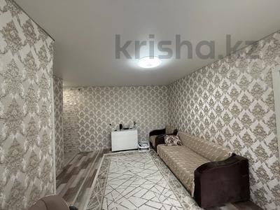 2-бөлмелі пәтер · 42.7 м² · 5/5 қабат, Кабанбай Батыра 107, бағасы: 18 млн ₸ в Усть-Каменогорске, Ульбинский